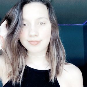 Meet your Posher, Makayla